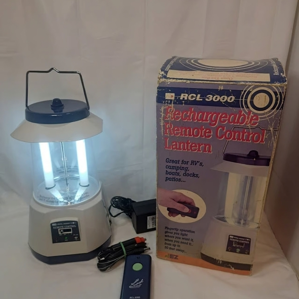 RCL 3000 Vintage Rechargeable Remote-Control Lantern-NEW BATTERY-VINTAGE
